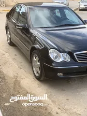  18 لبيع سيارات السويسرية مرسيدس c320البيع صك او كاش