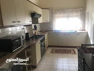 3 شقه مفروشه للايجار في جبل اللويبدة
