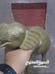  2 نحاس قديم عمره فوق الستين سنه للبيع بسعر 100 غير قابل للتفاوض التراسل على الواتس