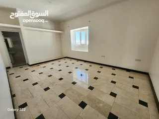  5 فيلا للايجار مع مسبح فيلا العذيبة_Villa for rent with swimming pool, Al-Athaiba