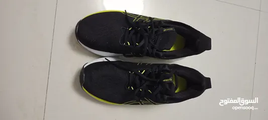  3 بوت asics للركض بطوّل 5cm للبيع