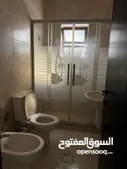  5 شقة فاخرة سوبر ديلوكس كأنها لم تسكن الدفع شهري