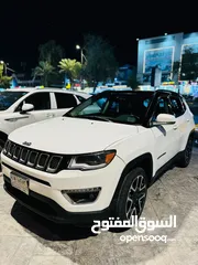  1 جيب كومبارس للبيع السعر 135ورقة السيارة وارد امريكي جاملغ وبنيد جهة السايق