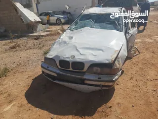  4 2000 BMW E39