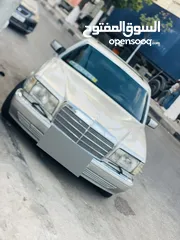  4 Mercedes SE300
