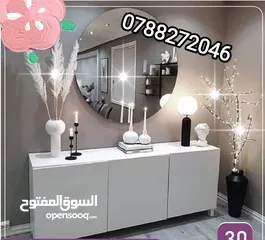  17 طاولات للبيع بسعر الجملة ونثريات بما يلزم دارك