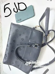  4 حقائب فريدة من نوعها