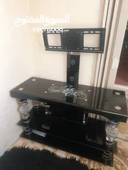  3 طاولة شاشة سكوريت استعمال خفيف 30دينار