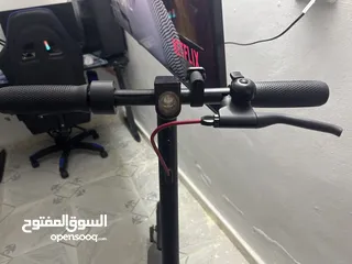  4 ‏سكوتر كهرباء Jordan scooter