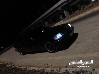  4 مرسيدس شبح 320