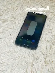 3 iPhone 11 Pro Max 256GB battery 80%