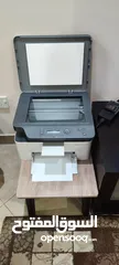  1 HP MFP 135W Laser printer and scanner