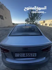  4 كيا سيرانو للبيع