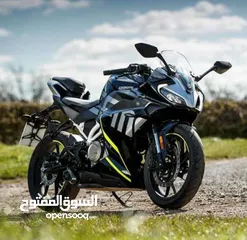  1 CFMOTO 250 sr بحالة الوكالة