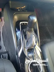  4 تويوتا كورولا هايبرد ليثيوم للبيع