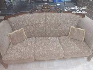  10 طقم كنب للبيع قابل للتفاوض