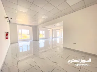  4 3 Floor Building in Misfah for Rent "Showroom, Offices & Storeبناية في المسفاء، ثلاث طوابق للايجار