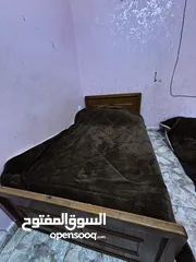  4 جلاية وتخت مفرد ونص وميكرويف وطقم كنب وخزانة وتخت بناتي طابقين للبيع