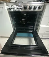  2 طباخ مستخدم