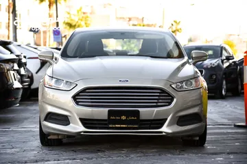  2 Ford Fusion Hybrid 2015 فورد فيوجن هايبرد