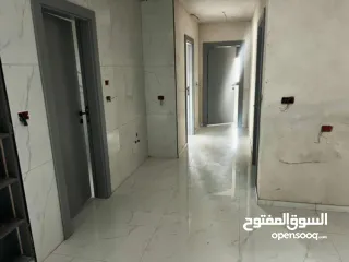  16 شقه للبيع بسعر مميز