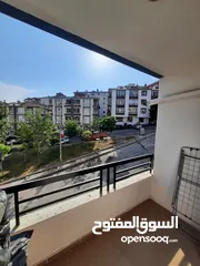  11 شقة مجددة مفروشه للإجار الشهري السياحي/ سنوي
