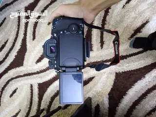  10 كاميرا 70 DSLR  ( Full HD Video  )