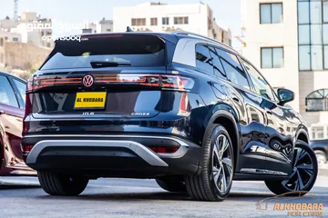  2 Volkswagen ID6 Crozz Pro 2022 VIP