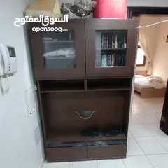  1 مكتبة تلفزيون