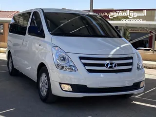  1 باصات حديثه للتوصيل 10 مقاعد مع السائق فقط توصيل لجميع انحاء المملكة  مطار الملكه علياء الجسر الملك