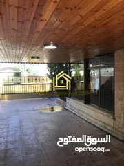  6 شقة فارغة - الجبيهة - 3نوم1ماستر - 350م - ارضية - حديقة - ترس - قرب الخدمات