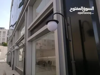  3 محل تجاري داخل المجمع (مؤجر) للبيع شارع وصفي التل خلدا بالاقساط التفاصيل كامله داخل الاعلان