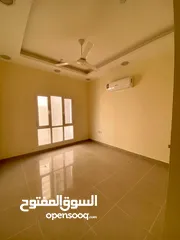  8 فيلا في الغبره الشماليه  للإيجار خلف محطه نفط عمان - Villa for rent in AlGhubra