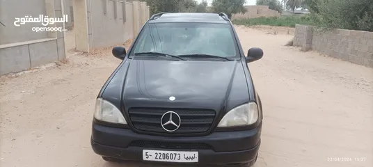  1 مرسيدس ML 320  ماشيه220M استراد امركي  امسجله عيب لا الكربون غير موجود المكان صبراته