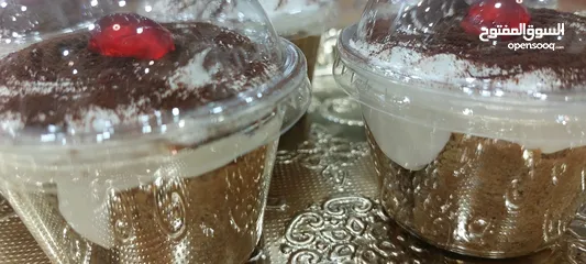  1 علب كيك وتشيز كيك للمناسبات