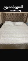  3 غرفة نوم مع خزانة حائط