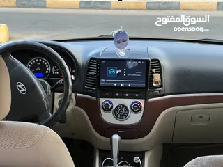  8 هونداي سانتفيه