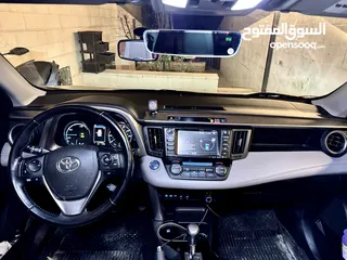  12 Toyota Rav4 limited 2017