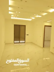  8 شقة جديدة للبيع غرفتين نوم في الدوار السابع للسكن او الاستثمار