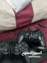  4 بلايستيشن 2 مع كل معداته