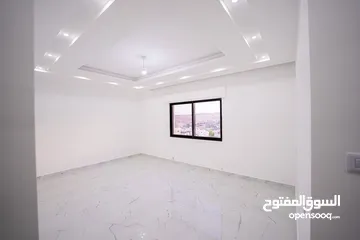  13 طابق ثالث مع روف  ..بمشروع الاحسان   بمساحة 235 م مع ترس 66م بسعر 110000 دينار