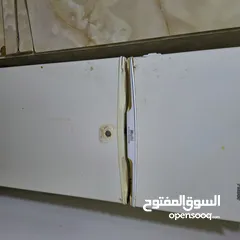  3 ثلاجة ومجموعة اغراض مبيوع ، انباعن