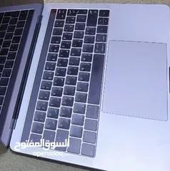  10 MacBook Pro 2016 13'inch I5 256GB