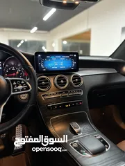  9 Mercedes-Benz GLC 300 2022