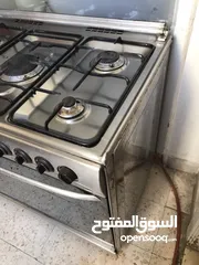  3 غاز مع فرن ستالس ستيل اكسبير ايطالي بحالة ممتازة