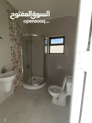  13 روف و شقة للبيع