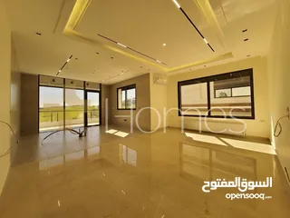  8 شقة اخير مع روف دوبلكس للبيع في رجم عميش، بمساحة اجمالية 250م