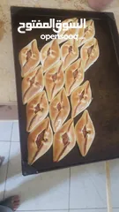  9 محل بيتزا ومعجنات وسناك للبيع بسعر مغري