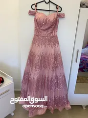  1 فستان سهرة للبيع