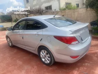  4 هنداي اكسنت 2016